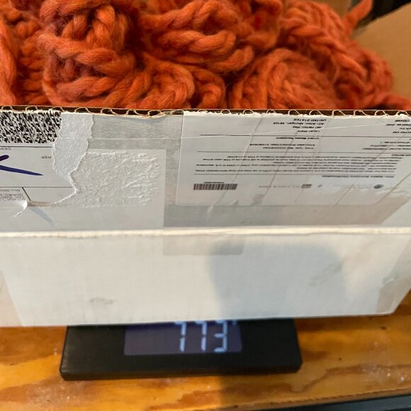 Wool and the Gang 100% recycled wool - Picture 2 of 12